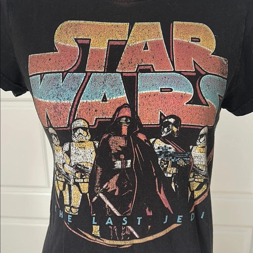 Star Wars Fitted Women’s Vintage Graphic Tee Last Jedi Kylo Phasma Stormtrooper - Picture 2 of 7